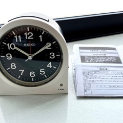 SEIKO セイコー アナログ置時計 ホワイト/ブラック レトロ 目覚まし時計の画像