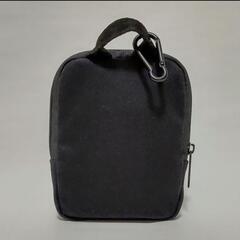 【お値下げ中！】Reebok ポーチ / CL FO Pouch ブラック ポーチ バッグ 小型 黒 ボディバッグの画像