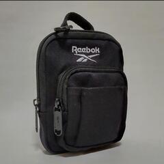 【お値下げ中！】Reebok ポーチ / CL FO Pouch ブラック ポーチ バッグ 小型 黒 ボディバッグの画像