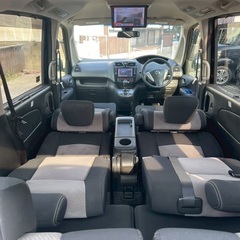 26年☆式8人乗り☆ガソリン代 節約☆S-HYBRID入りました‼️月々1.2万円〜分割払い可❗️車検2年付き！大人気☆ニッサン セレナライダー ☆フリップダウンモニター付き☆Bluetoothナビ☆走行中DVD見れます☆ETC☆便利なバックカメラ☆ドラレコ付きのフル装備☆両側電動スライドドア☆ウィンカーミラー☆フル装備☆社外アルミ☆事故修復歴無し☆車内広々三列シート‼️の画像