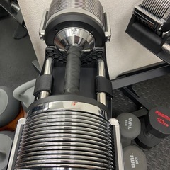 32㎏ダンベル×2スタンド付きの画像