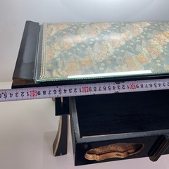 骨董品　テーブルの画像