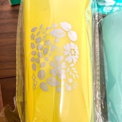 【新品　未使用】【まとめて】色が変わる！？　今日のわたしはどのキブン？色チェンタンブラーの画像
