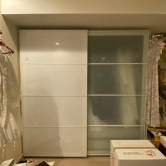 衣装ダンスの画像