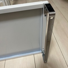パソコンテーブル？の画像