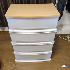 衣装ケース4段の画像