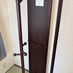 ハンガーラック付き回転式姿見の画像