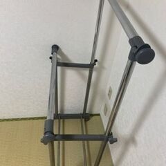 ハンガーラックの画像