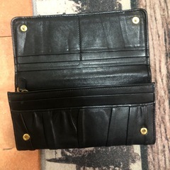 PRADAプラダ財布レディース黒の画像