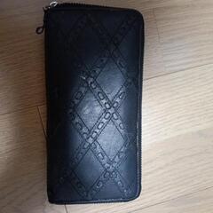 牛革の財布の画像