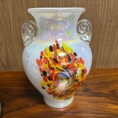 カラフルなガラス製花瓶 備前焼 花器 水耕栽培　一輪挿しの画像