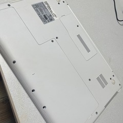 富士通ノートパソコンの画像