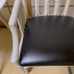 テーブル＆チェアの画像