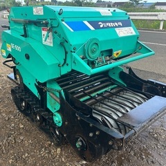 タカキタ　ロールベーラ　トワインタイプ　小型ロールベーラー　クロ...