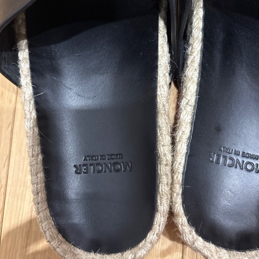 完売❣️新中古MONCLER BASILE サンダル イタリア製ブラックスライドサンダル