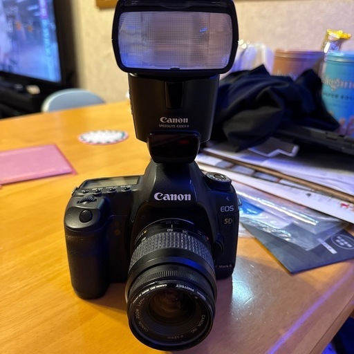 Canon EOS 5D Mark II デジタル一眼レフ