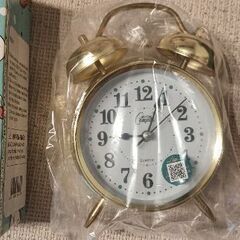ノーブランド　レトロ調目覚まし時計の画像