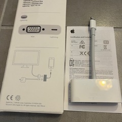 Apple純正品　Lightning to VGA Adapterの画像