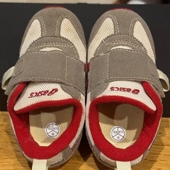 asics靴15.0の画像