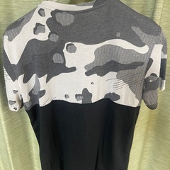 NIKE ナイキ　Tシャツ　DRI-FIT カモフラ　Lサイズ　ブラック　 半袖 カットソー Tシャツ ブラック L クルーネックの画像