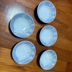 食器の画像