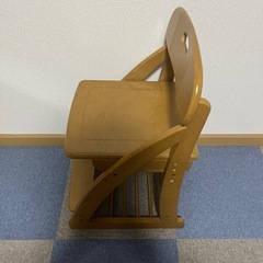 学習椅子の画像