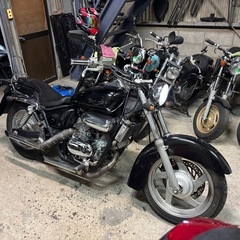 HONDA マグナ250 】MC29 カスタム車　エスカルゴ　人気車両ビシキマの画像