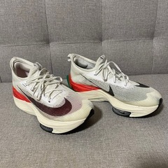 激レア NIKE アルファフライNEXT%26.5 キプチョゲの画像