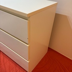 IKEA MALM 3段チェストの画像