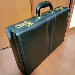 LEATHERアタッシュケースの画像