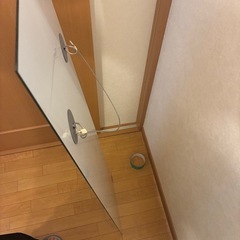 壁掛け姿見鏡の画像