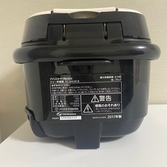 炊飯器の画像