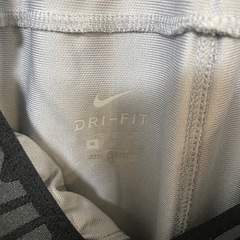 NIKE ナイキ　迷彩カモフラショート　パンツM   ショートパンツ ハーフパンツ グレー　ブラック　 黒 NIKE ナイキ Mの画像