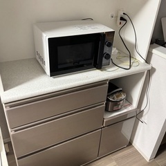 キッチンボード(ニトリ　アルミナ)の画像