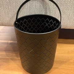 IKEA　キャンドル　ランタン入れ