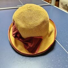 女性用帽子の画像