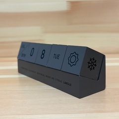 卓上カレンダー　置き型カレンダー　ブロックカレンダー　グレー　モノトーンの画像