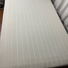 引き取り決定:脚付マットレス　セミダブル　あげます 