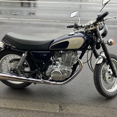 YAMAHA SR400 1JR型の画像