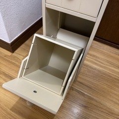 トイレ用収納ラックの画像