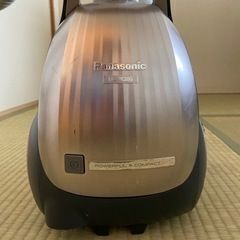 パナソニック掃除機の画像