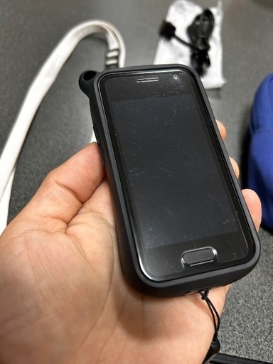 【20%オフ中】ハミックポケットL キッズ携帯　GPS 防犯ブザー付き　音声通話　メッセージ使用可能