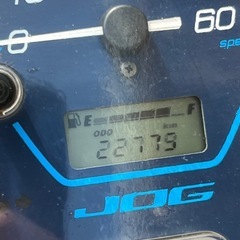大人気セール‼️安心の高年式😊バッテリー充電済み🔋前後タイヤまだまだ山あり⛰️嬉しいオイル交換済み♻️燃費重視&高年式をお求めの方にオススメ✨️ラクラク始動のインジェクション💥AY01 ジョグ✴の画像