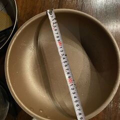 電気ポット・フライパン2個・フライ返し各種とおたまセットでの画像