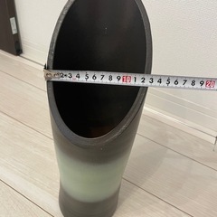 植木鉢　蘭の画像