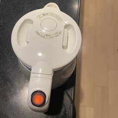 電気ケトルの画像