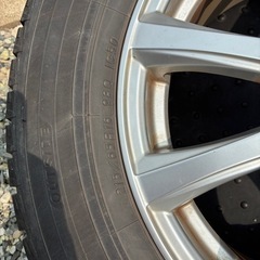 16インチ4本まとめ売り冬用タイヤ　215/65/R16 の画像