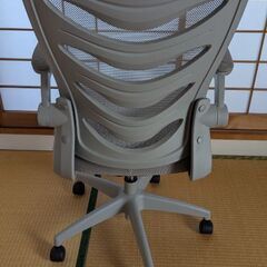 オフィスチェアの画像