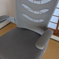 オフィスチェアの画像