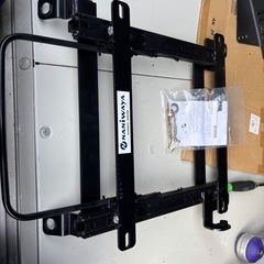 ncロードスター　レカロ用シートレールの画像